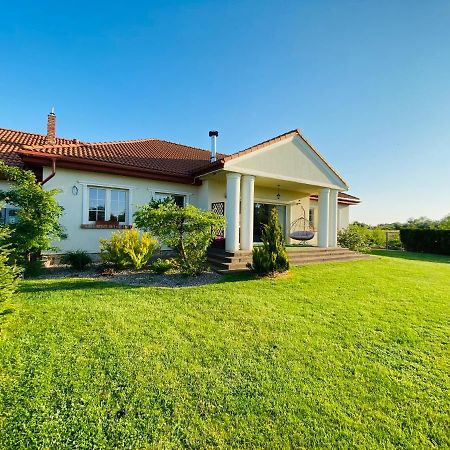 Siedlisko Wytowno Villa Ustka Ngoại thất bức ảnh